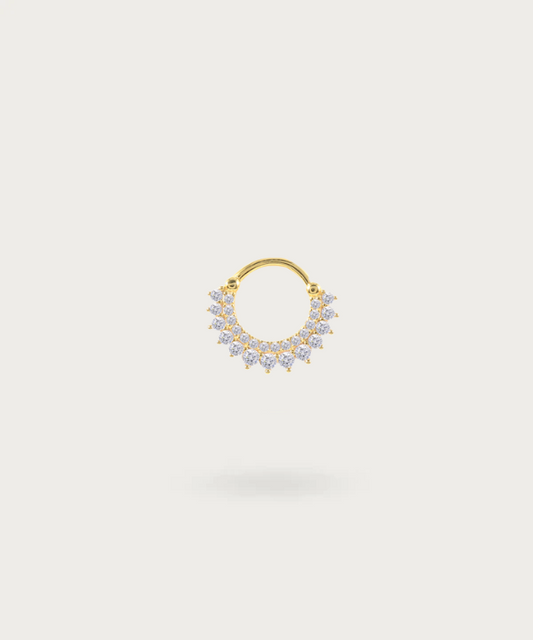 Piercing Anneau Daith en argent 925, vue de face, démontrant son design épuré.