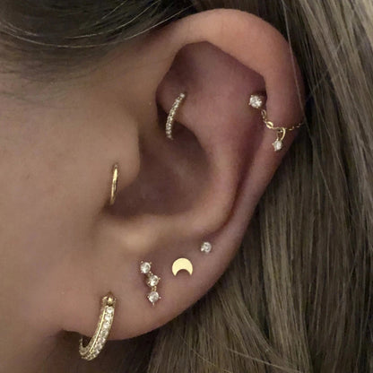 Durabilité et Raffinement du Piercing Oreille Anti-Hélix Hina