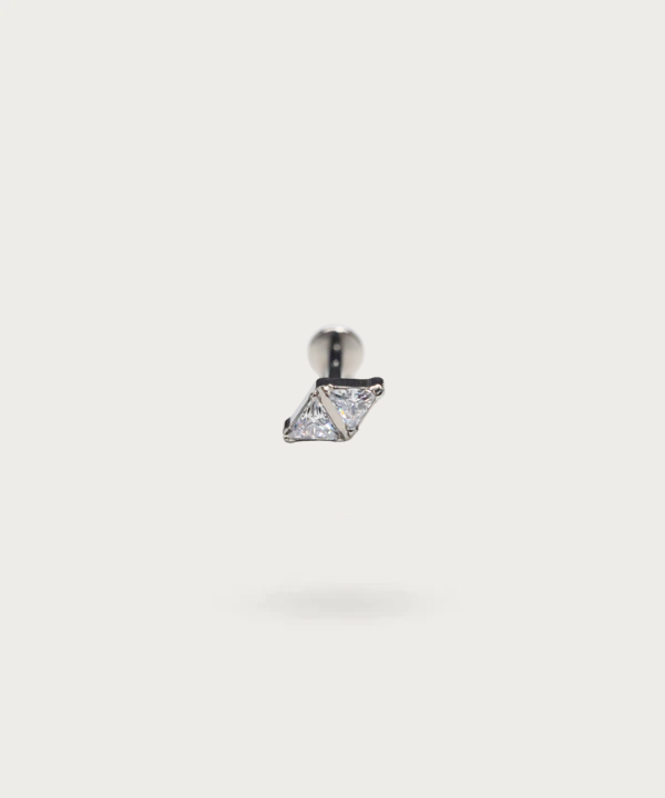 peircing labret stud titanio plata flat